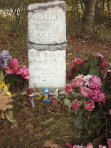 leith-gravestone